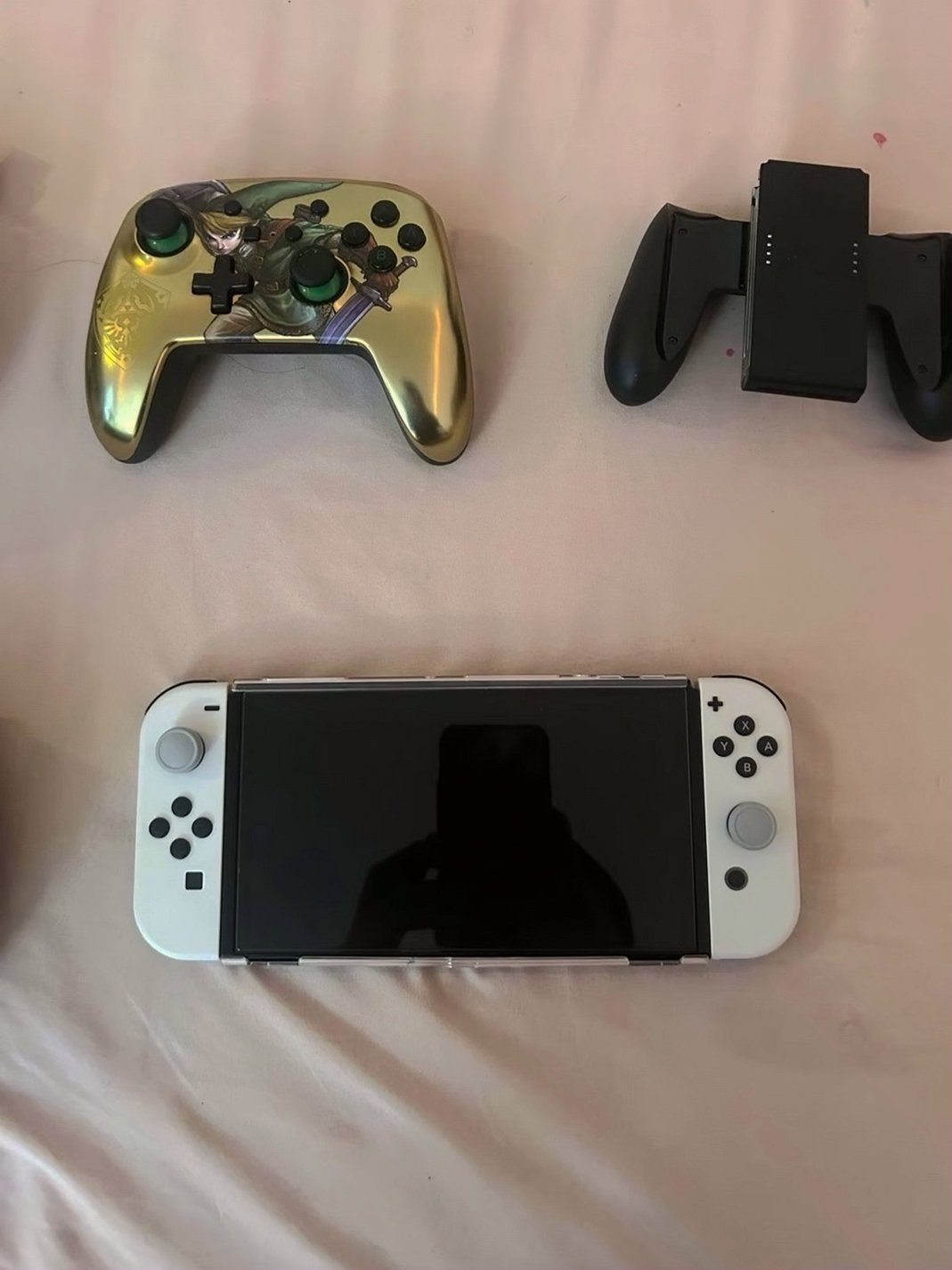 Nintendo Switch OLED 6P63 - Used image 5