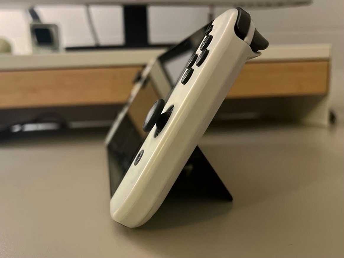 Nintendo Switch OLED Model Unlocked - Used image 5