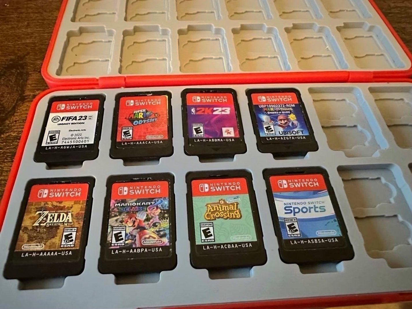 Nintendo Switch OLED Ultimate Gaming Bundle 8 Games + Accessories - Used image 4