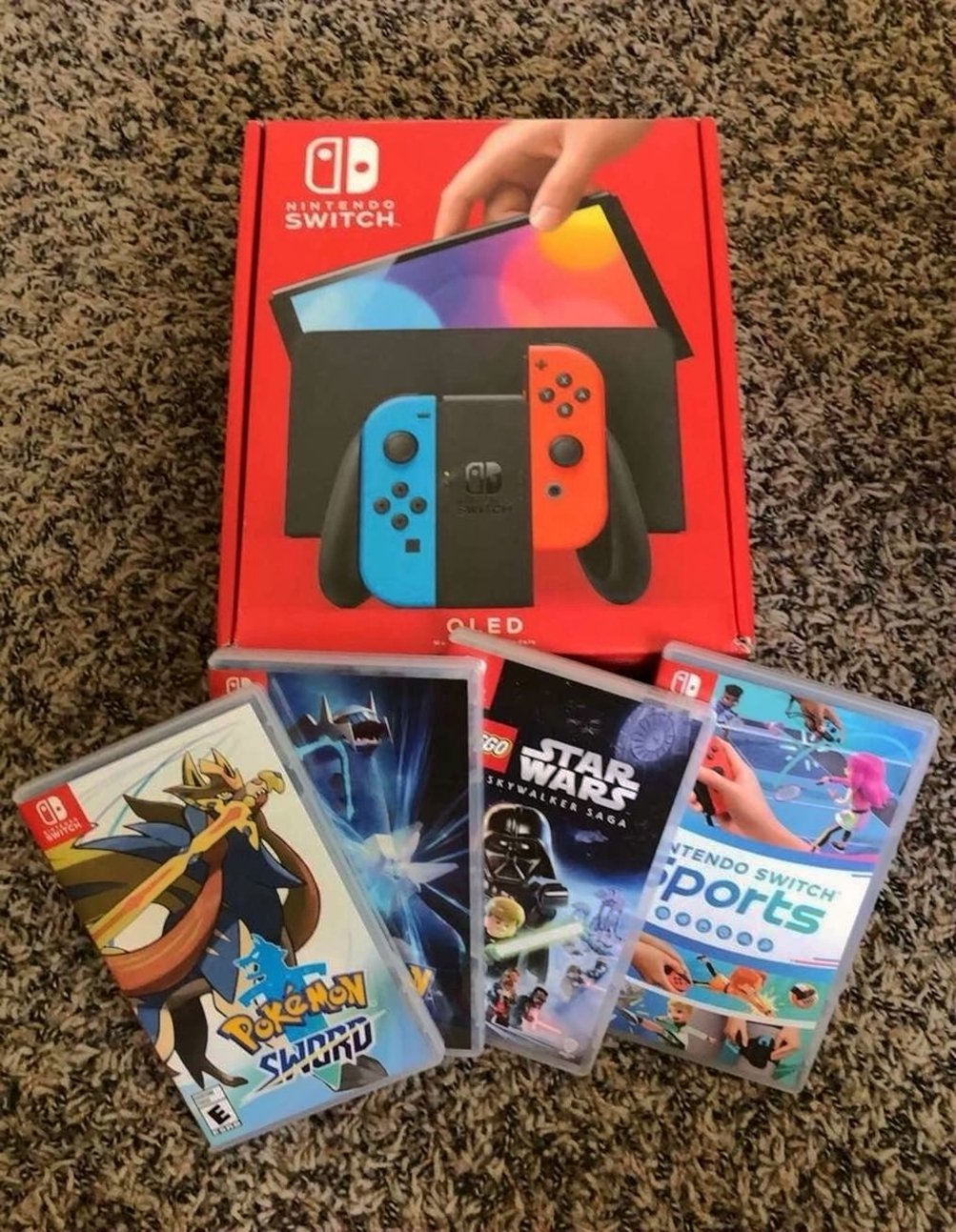 Nintendo Switch OLED Bundle 7D69 - Used