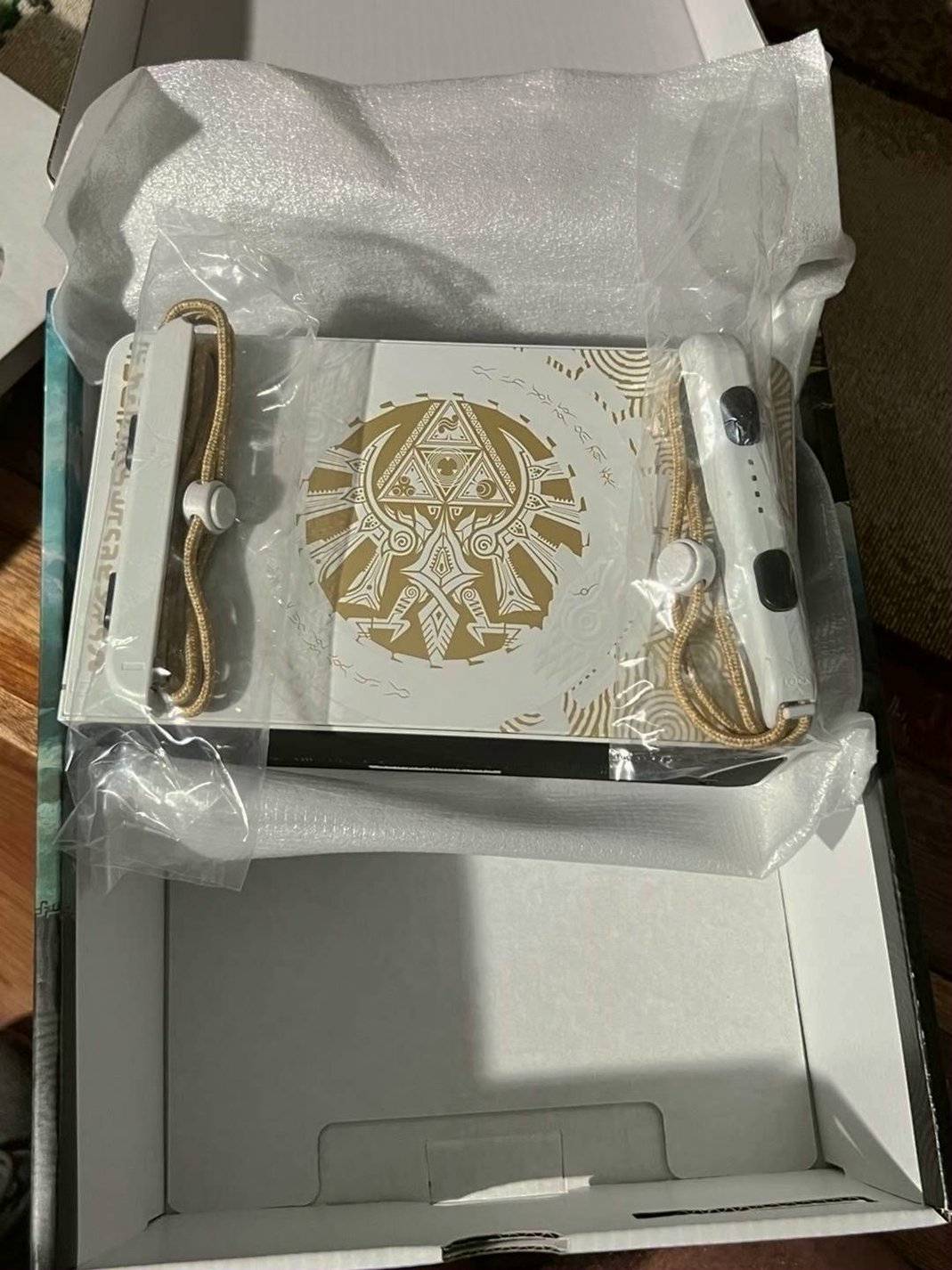 Nintendo Switch OLED The Legend of Zelda Tears of the Kingdom Unlocked - Used image 3