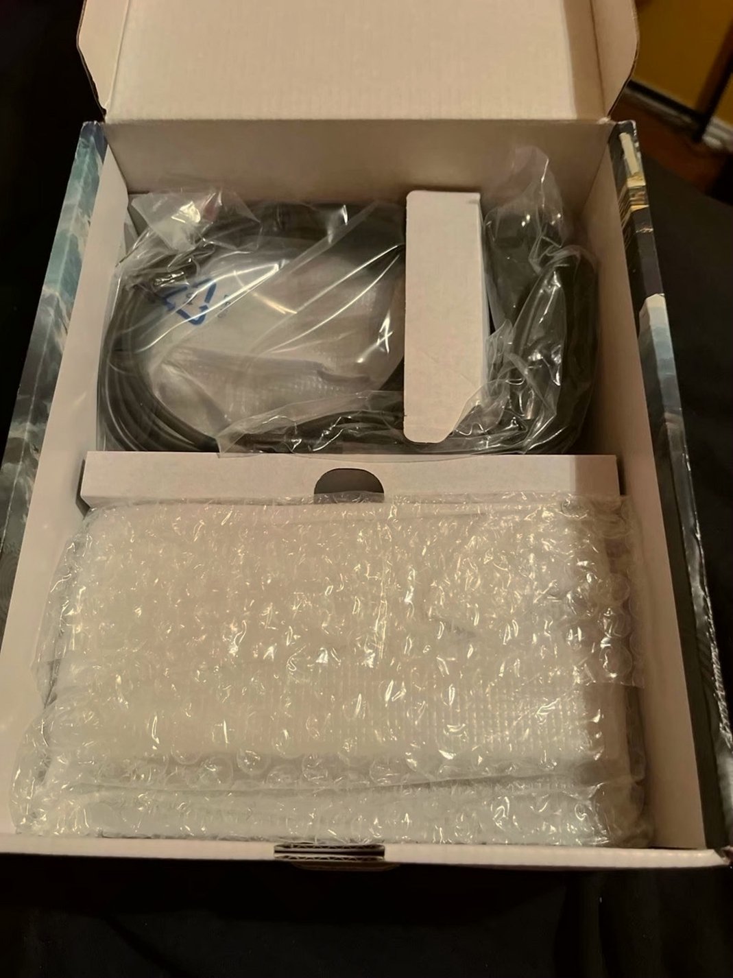 Nintendo Zelda Tears of the Kingdom Switch OLED 9S62 - Used image 4