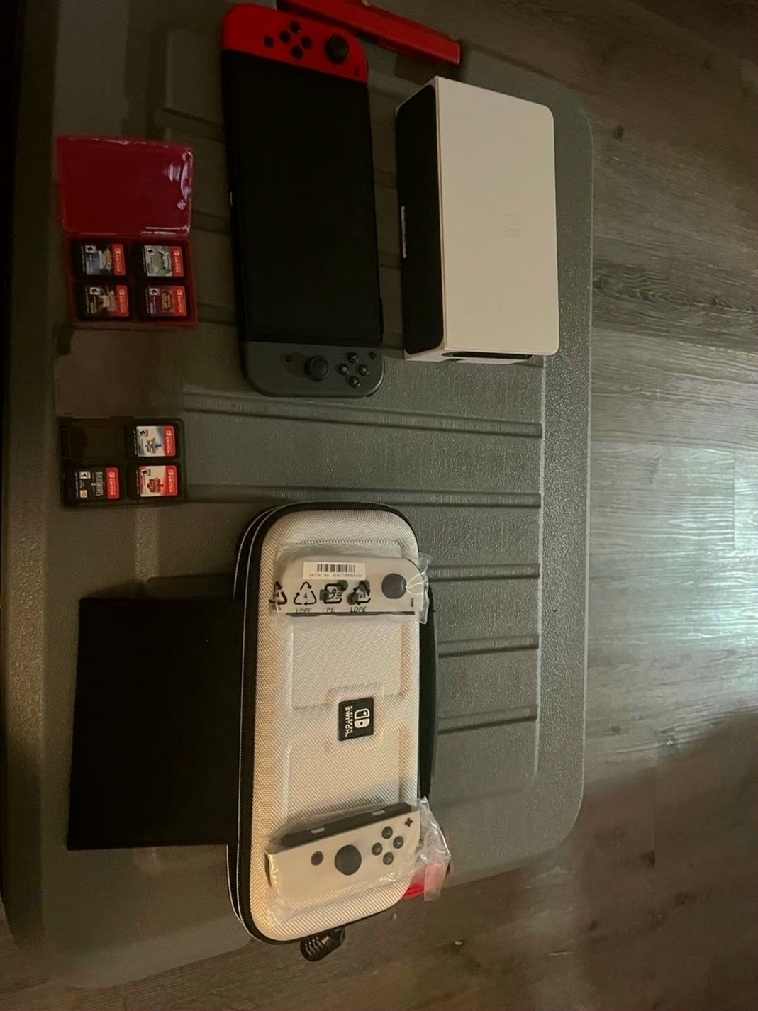 Nintendo Switch OLED Bundle 9A85 - Used