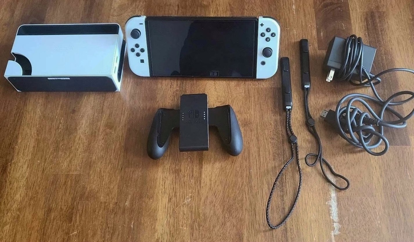 Nintendo Switch OLED 512GB White Used