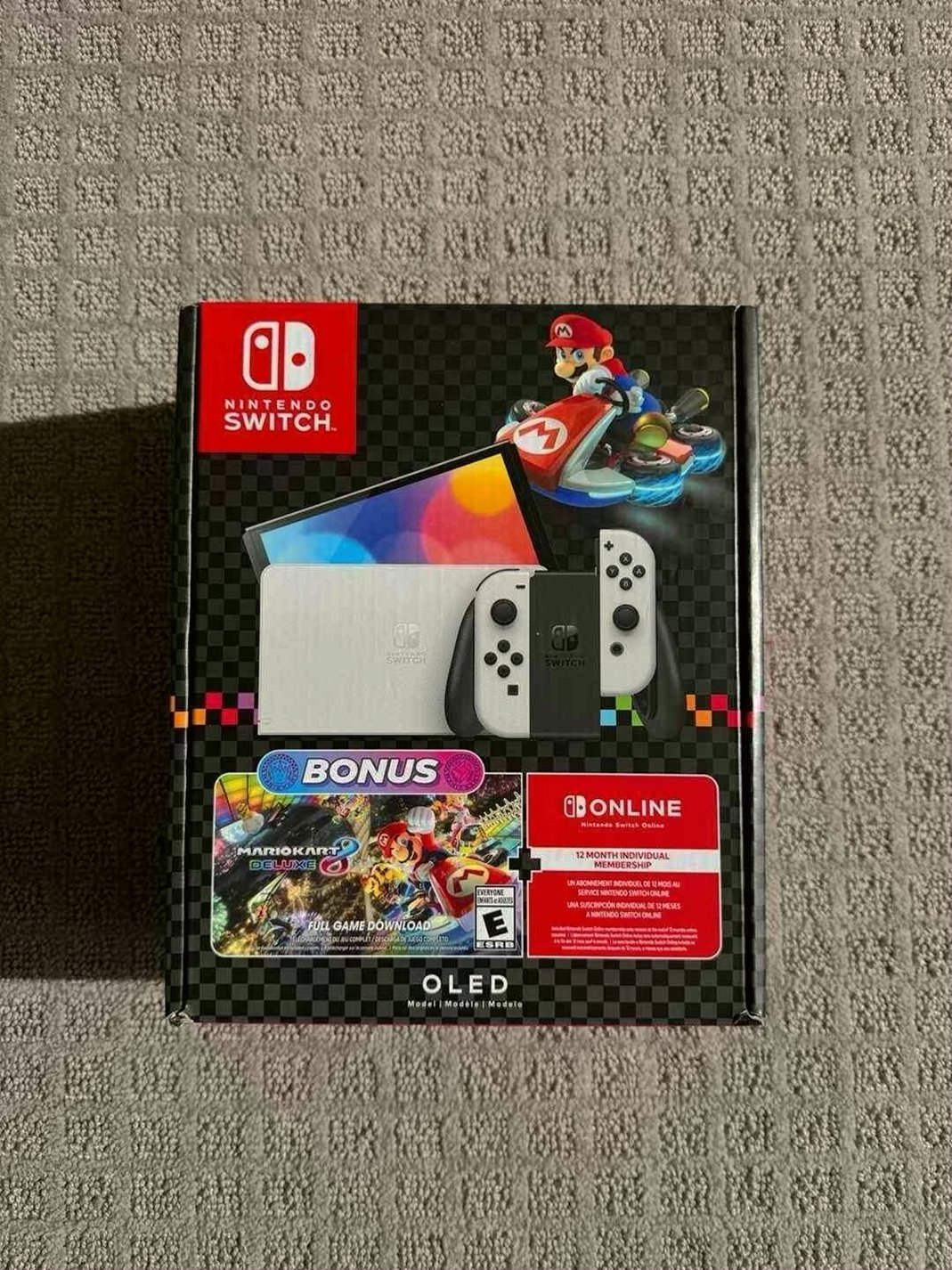 Nintendo Switch OLED Mario Kart 8 Deluxe Unlocked - Used