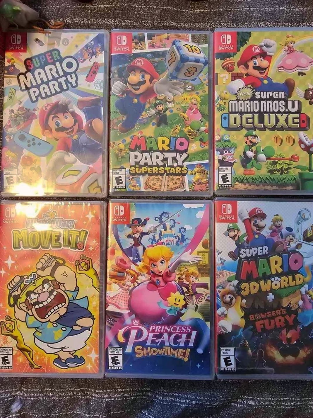 Nintendo Switch OLED White 128GB with 10 Games - Used image 3