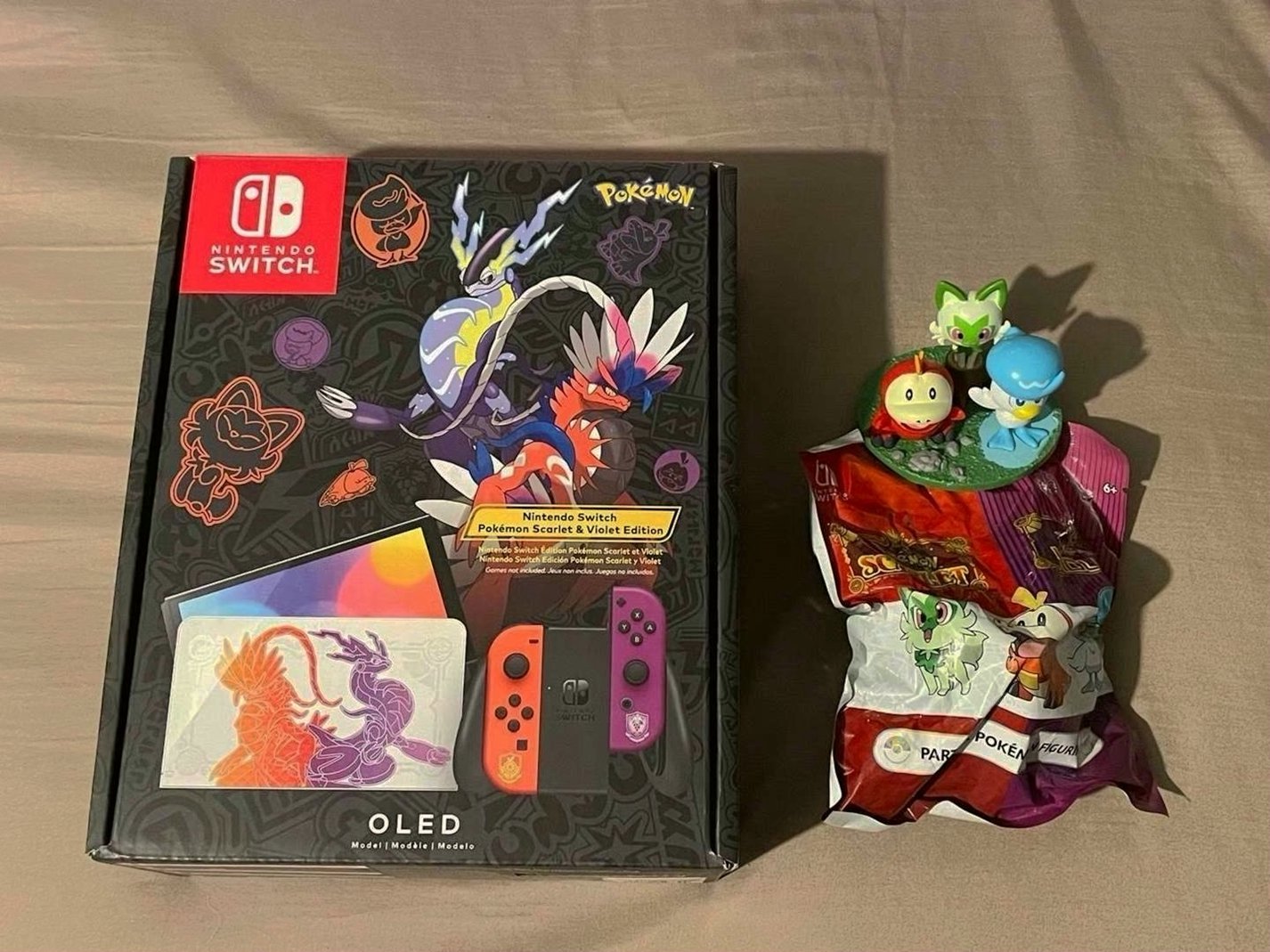 Nintendo Switch OLED Pokemon 6Z66 - Used
