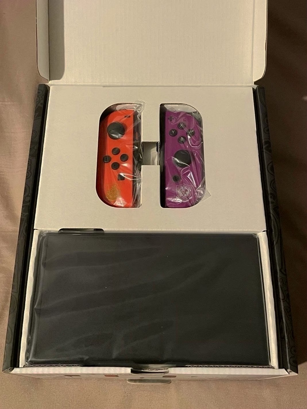 Nintendo Switch OLED Pokemon 6Z66 - Used image 5