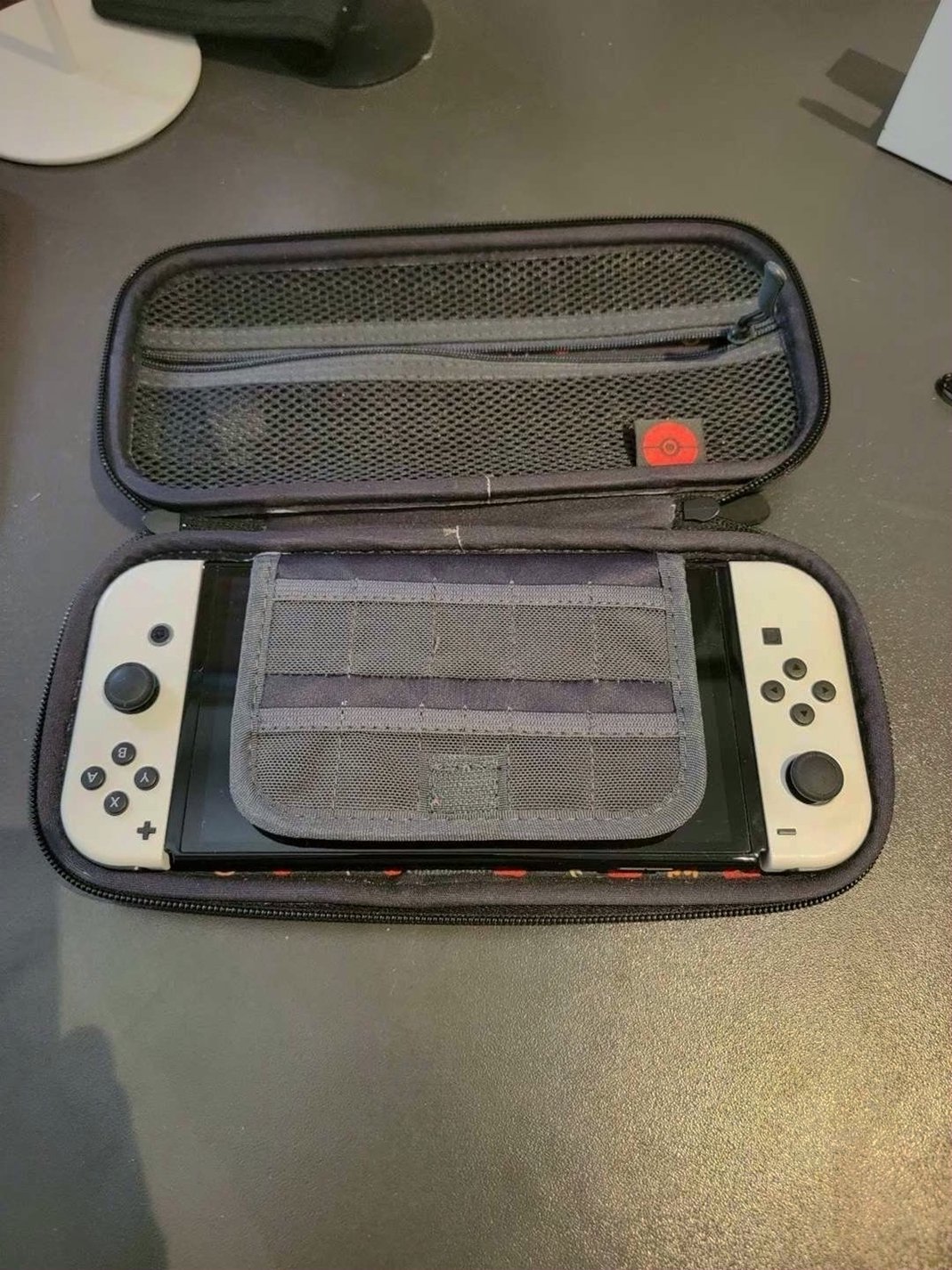 Nintendo Switch OLED Bundle 8D22 - Used image 2