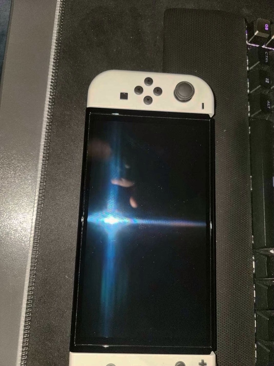 Nintendo Switch OLED Bundle 8D22 - Used image 5