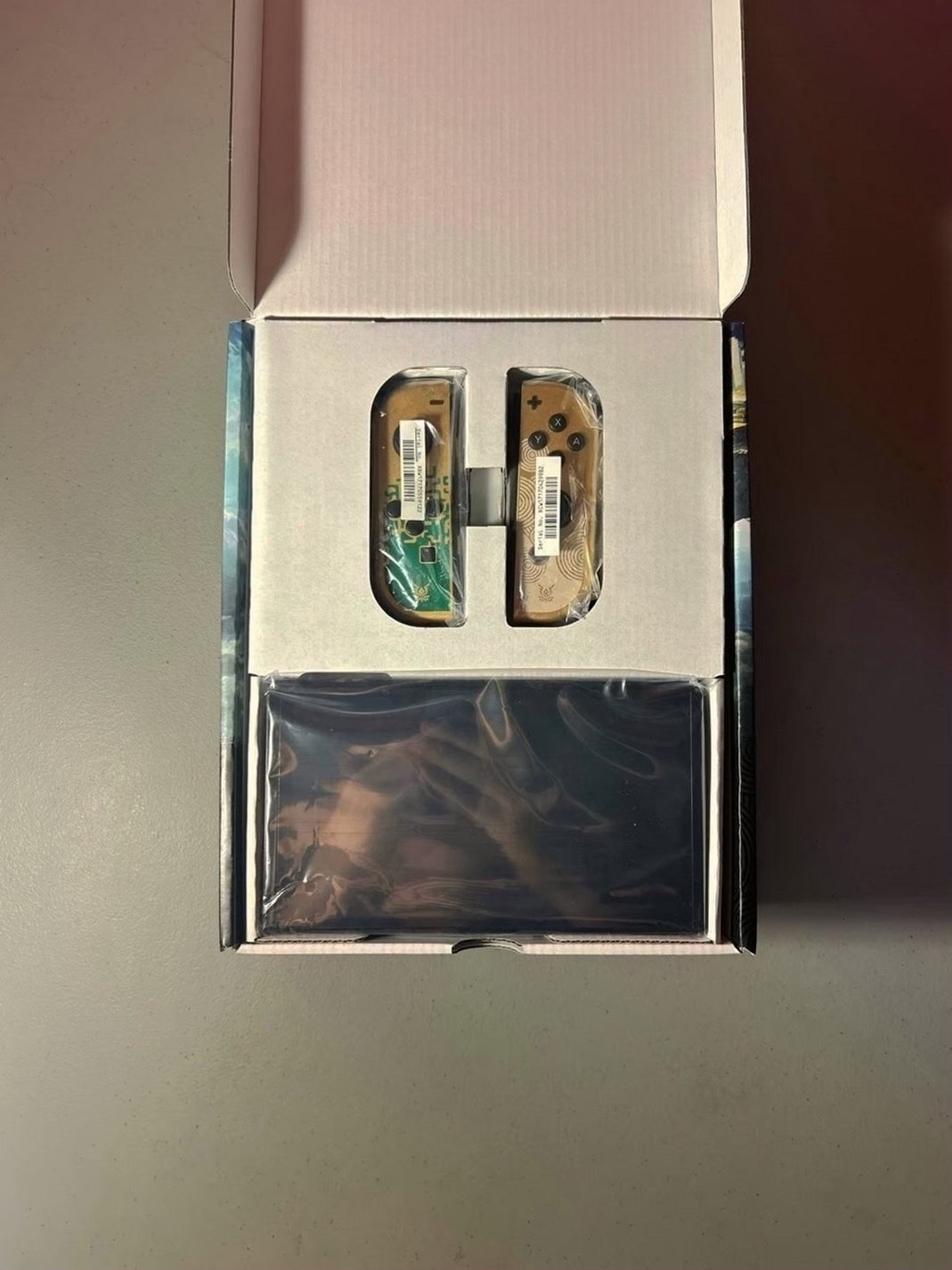 Nintendo The Legend of Zelda Tears of the Kingdom Edition OLED 2L92 - Used image 2