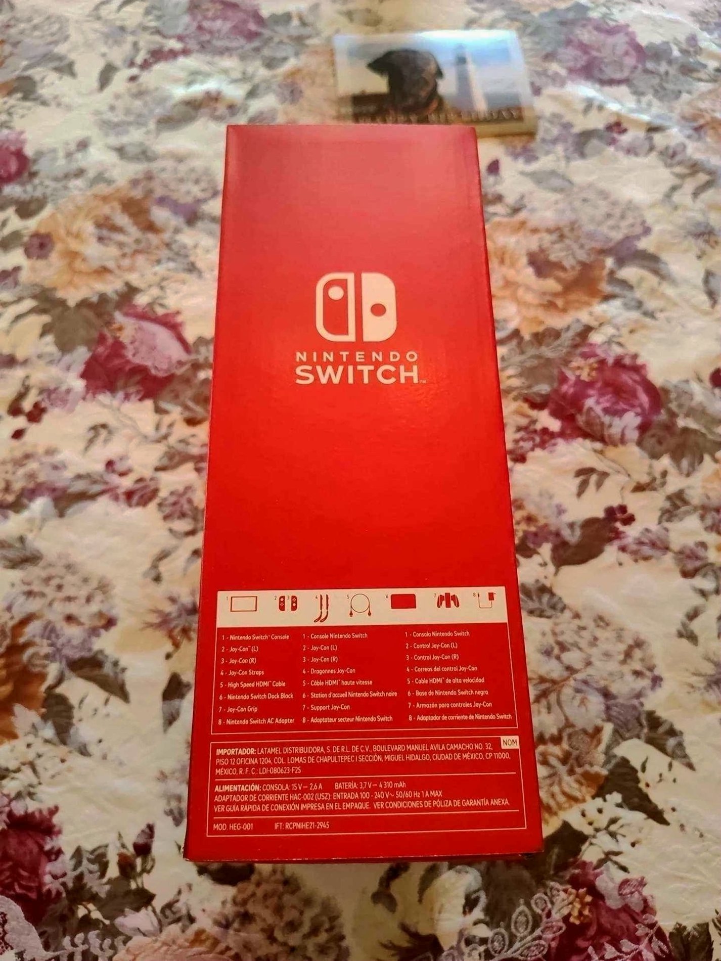 Nintendo Switch OLED Mario Edition Unlocked - Used image 2