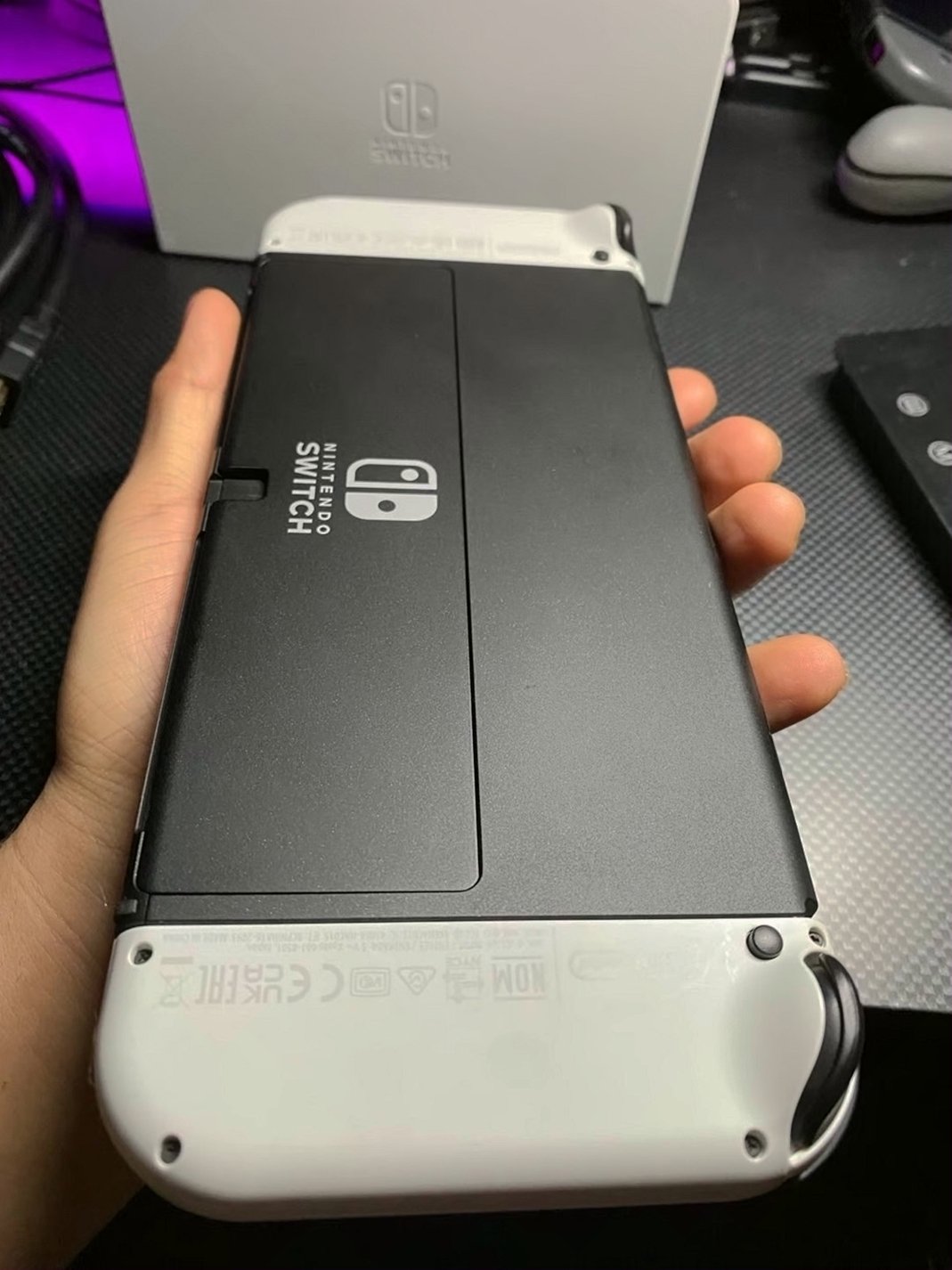 Nintendo Switch OLED 3Y39 Unlocked - Used image 3