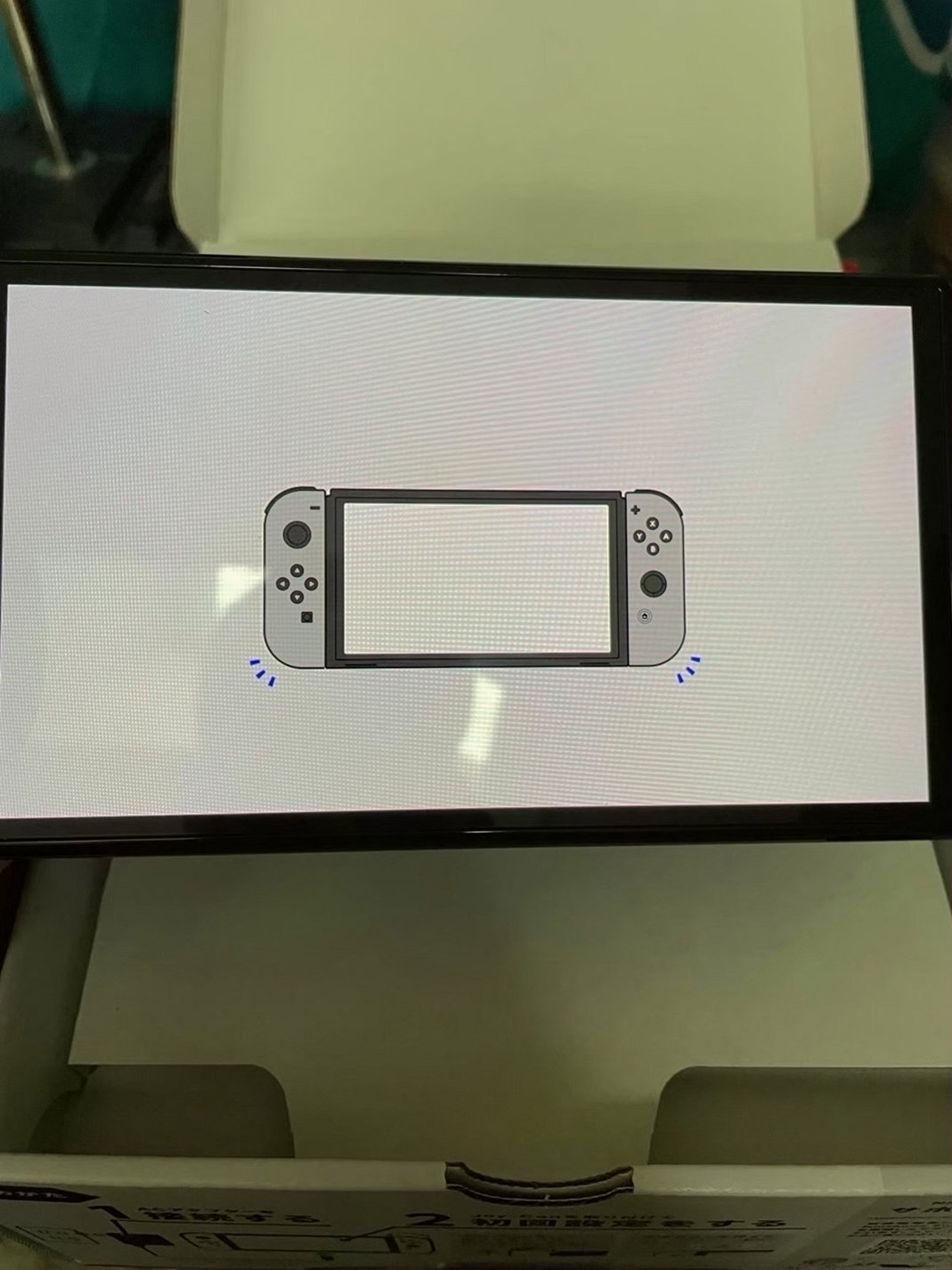Nintendo Switch OLED 64GB White Unlocked - Used image 5
