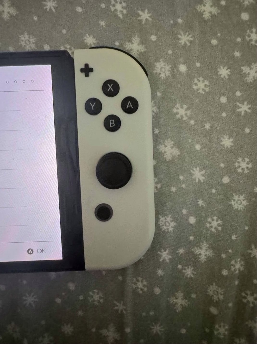 Nintendo Switch OLED 64GB White - Used image 4