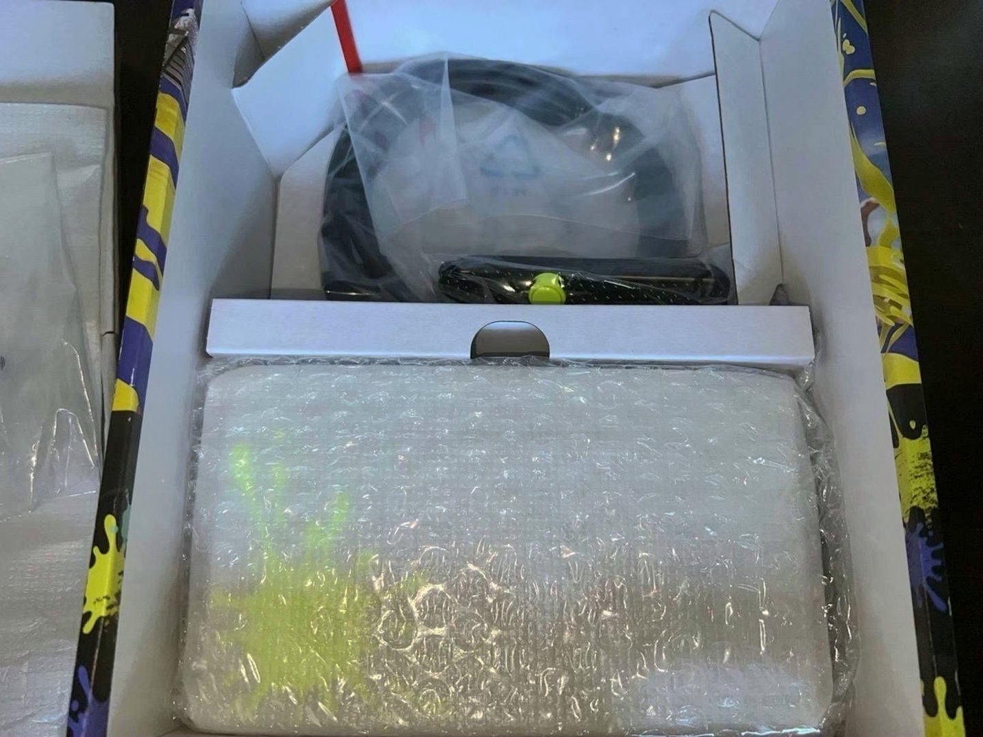 Nintendo Switch OLED Splatoon 3 Edition 64GB - Used image 3