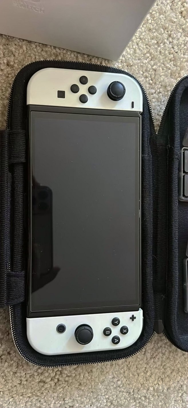 Nintendo Switch OLED Bundle 2K73 - Used