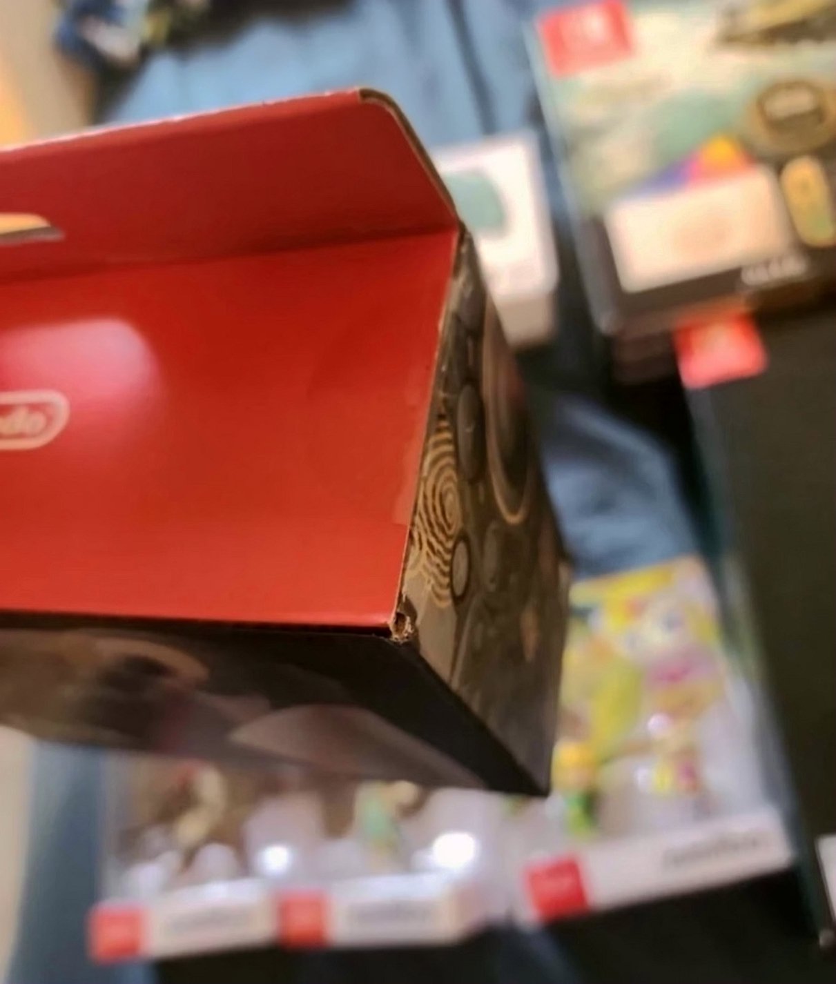 Nintendo Switch OLED Zelda Tears of the Kingdom Bundle Used image 3