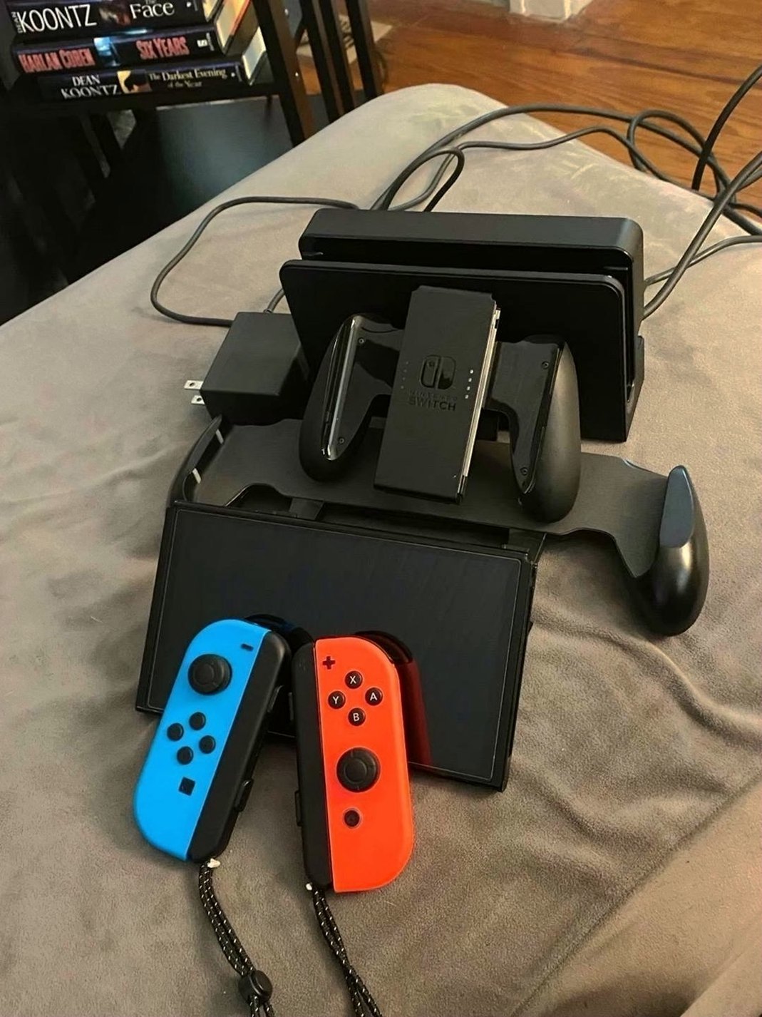Nintendo Switch OLED Console Bundle 128GB Red & Blue - Used