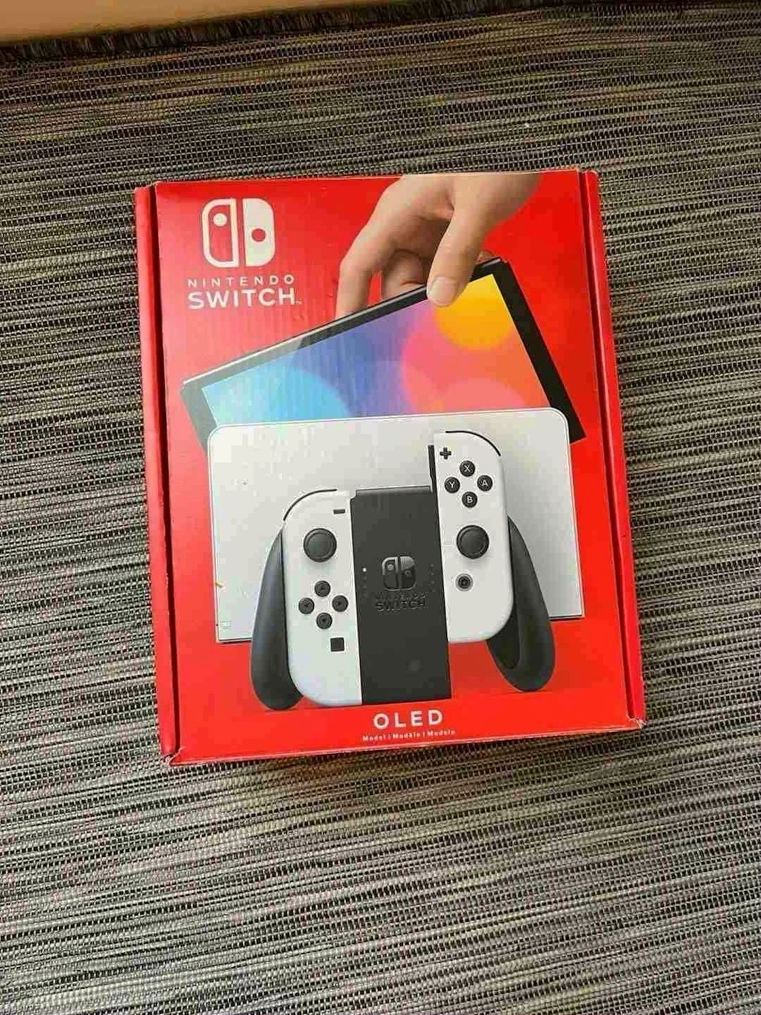 Nintendo Switch OLED Bundle 7M75 Used