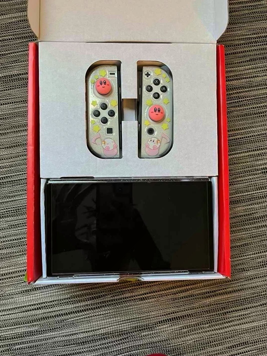 Nintendo Switch OLED Bundle 7M75 Used image 2