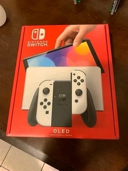 Nintendo Switch OLED 5X75 - Used