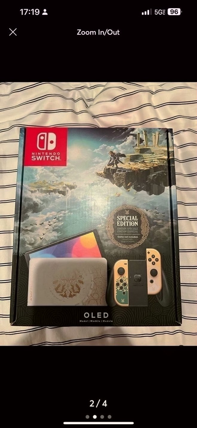 Nintendo Zelda Tears of the Kingdom OLED 1J25 Unlocked - Used image 2