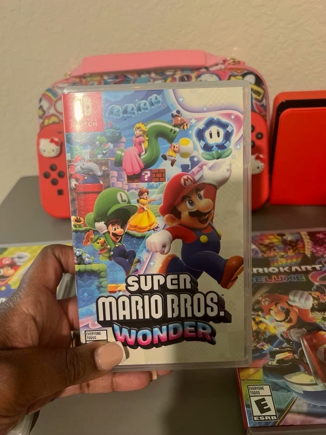 Nintendo Switch OLED 64GB Hello Kitty Bundle Used image 4