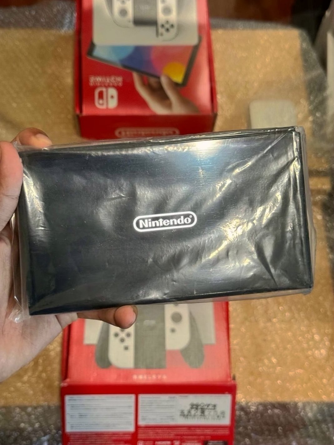 Nintendo Switch OLED Like New White - Used image 5