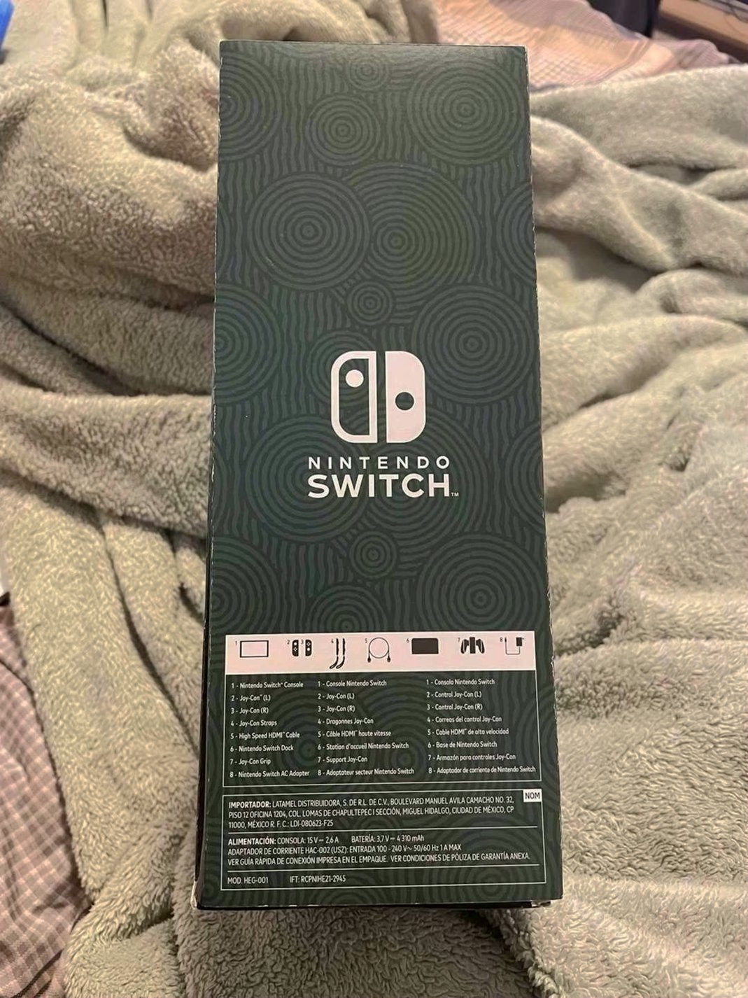 Nintendo Switch Legend of Zelda Tears of the Kingdom OLED 2P75 - Used image 3
