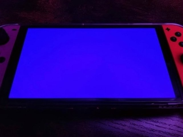 Nintendo Switch OLED Console 256GB Purple/Red Used image 4