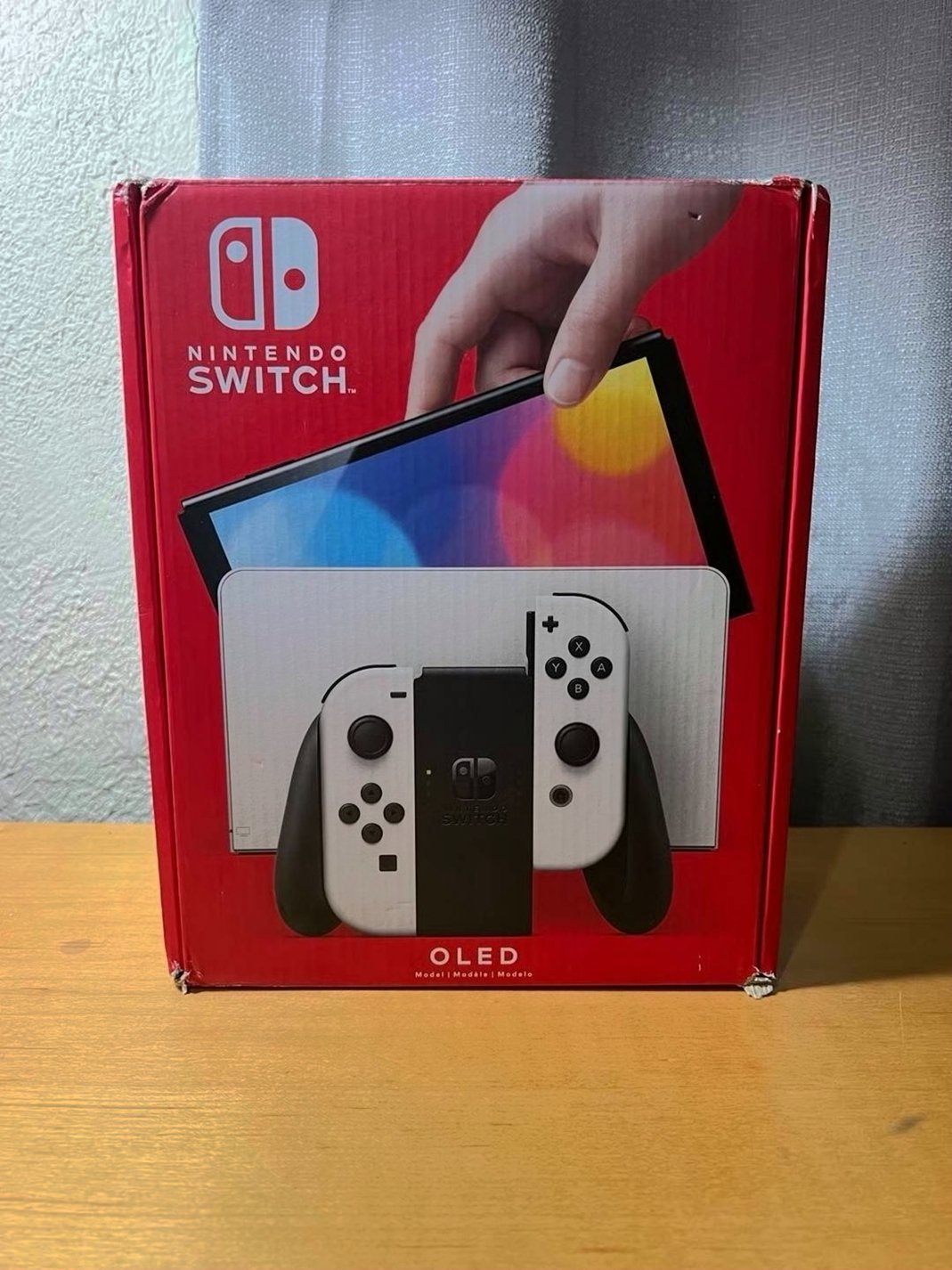 Nintendo Switch OLED 64GB White Used image 2