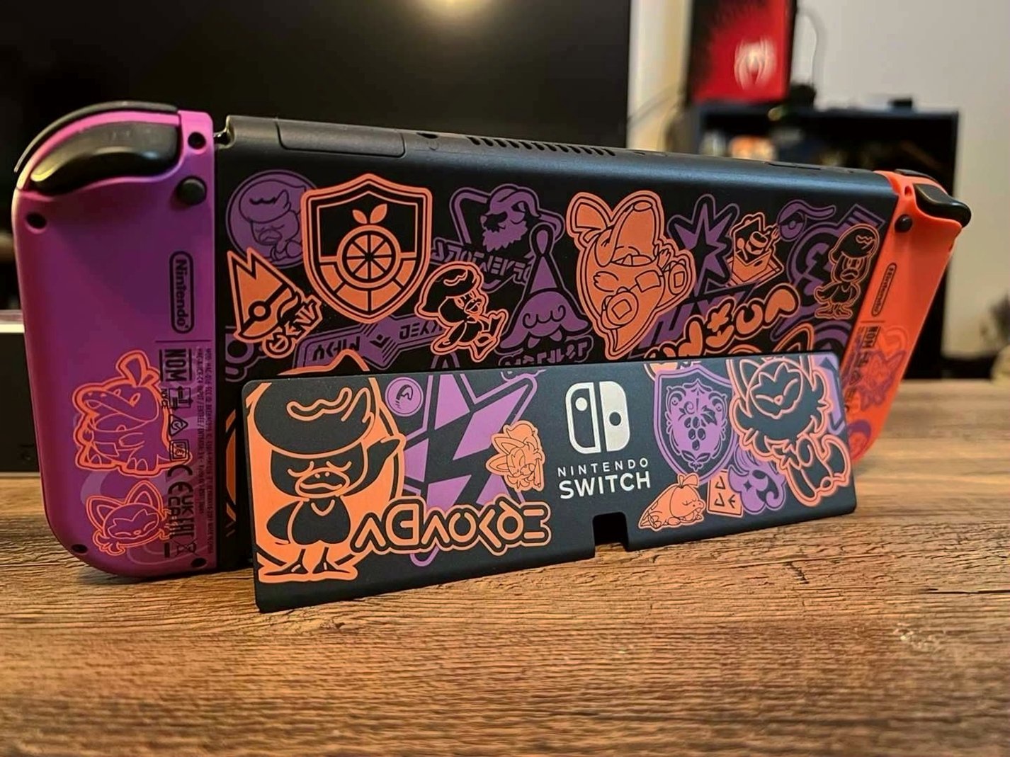 Nintendo Switch OLED Pokemon Scarlet Violet Console 6H95 - Used image 2