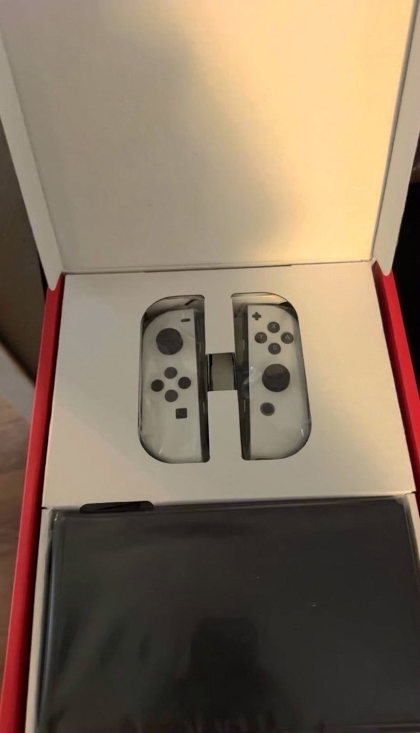 Nintendo Switch OLED 3E51 USA Edition Unlocked - Used image 3