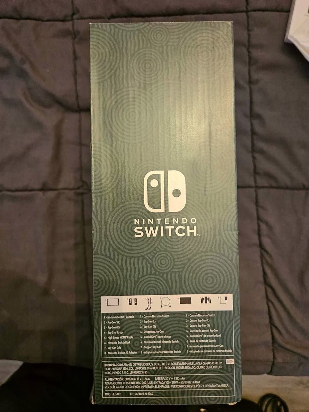 Nintendo Switch OLED Zelda Tears of the Kingdom Unlocked - Used image 4