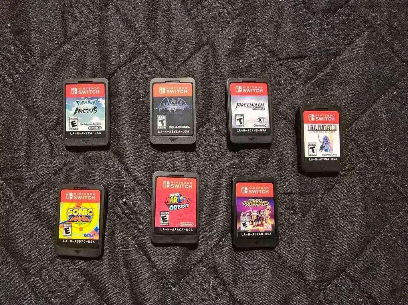 Nintendo Switch OLED Bundle 256GB - Used image 3