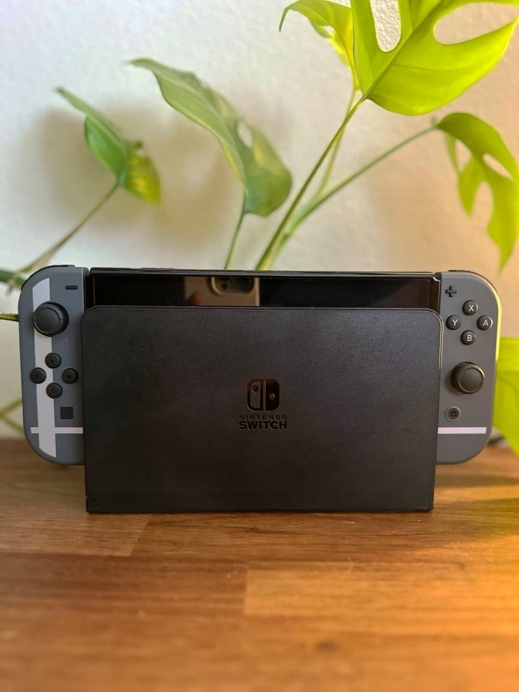 Nintendo Switch OLED Bundle 3F38 with Games - Used image 3