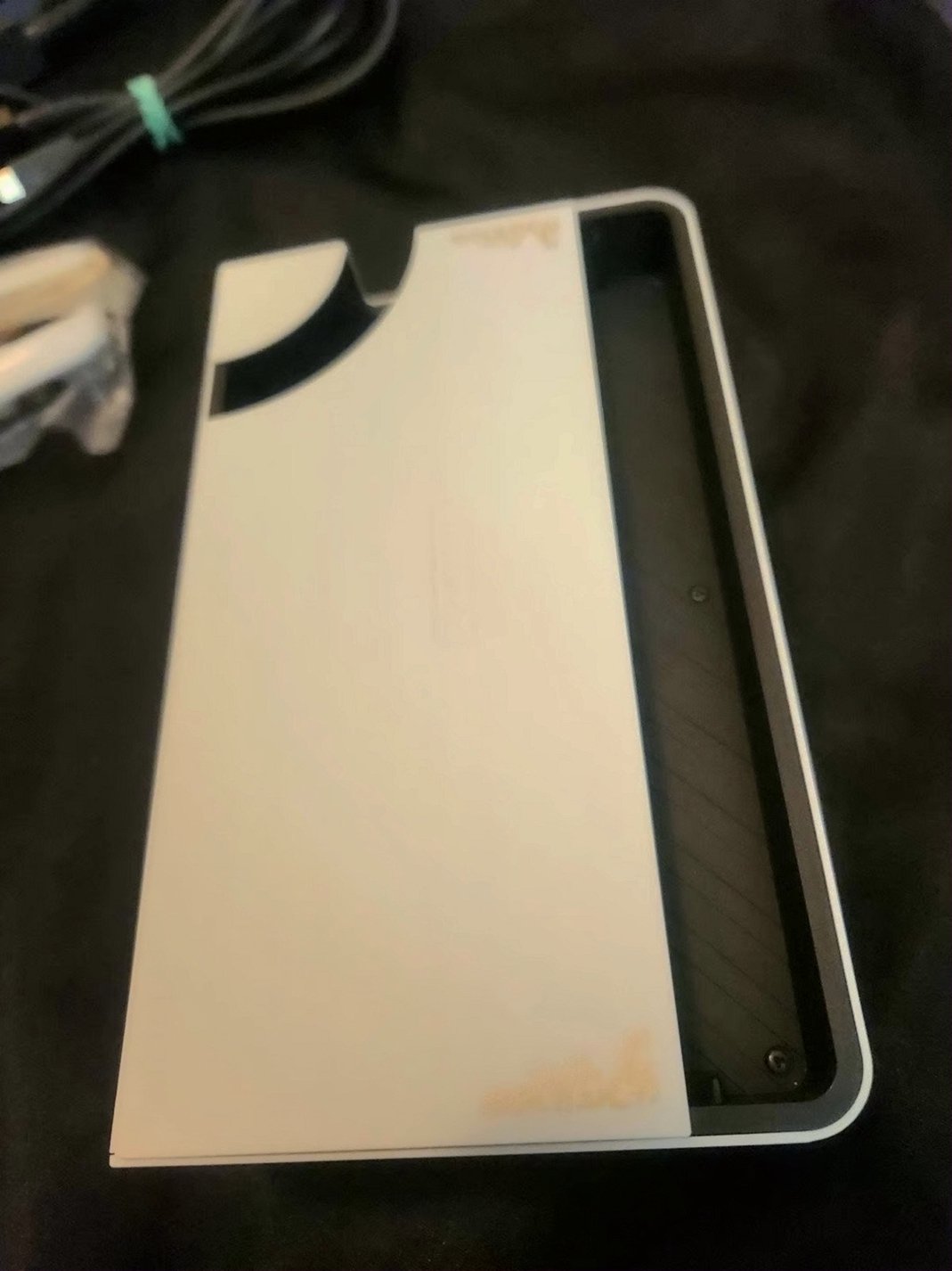 Nintendo Switch OLED 5C15 64GB White Unlocked - Used image 3