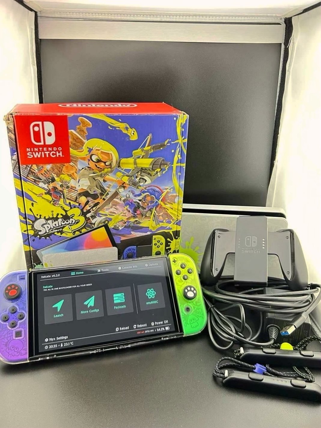 Nintendo Switch OLED Splatoon Edition 512GB A2 SD Card Used