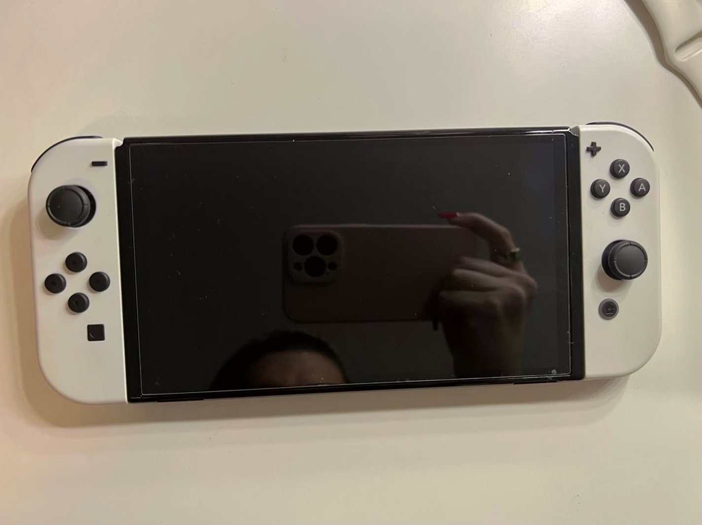 Nintendo Switch OLED 2U78 Unlocked - Used