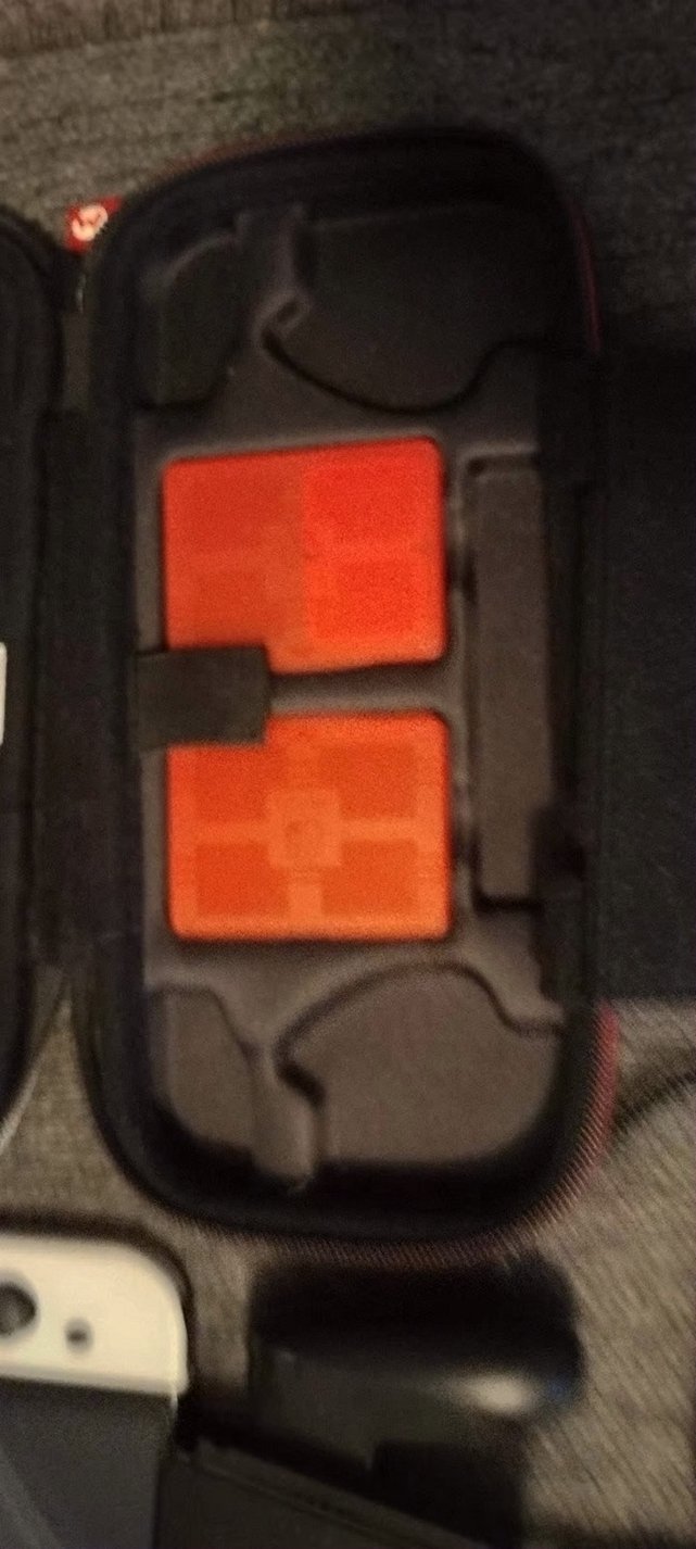 Nintendo OLED Switch Bundle 3B82 - Used image 2