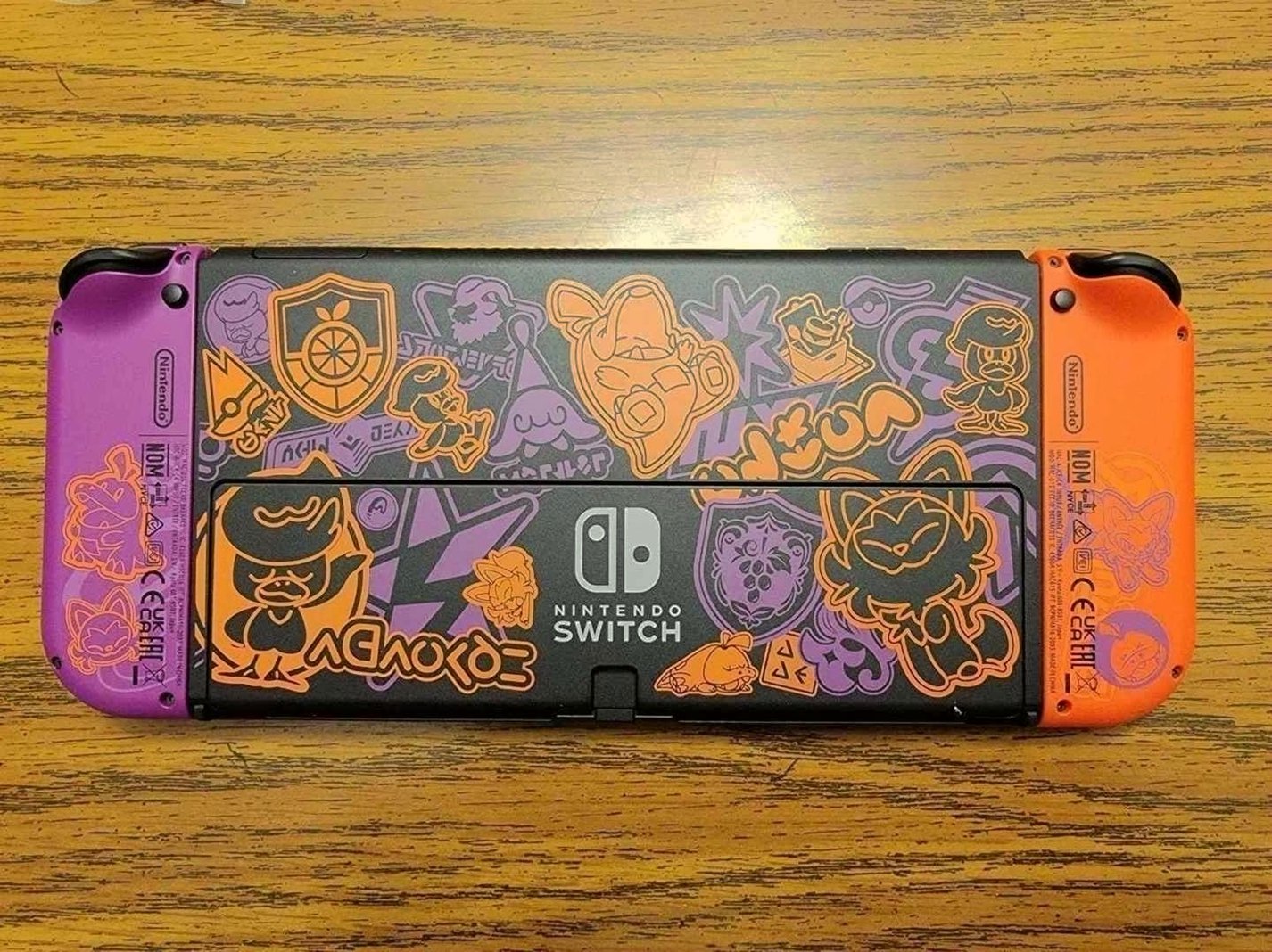 Nintendo Switch OLED Pokemon Scarlet & Violet Edition - Used image 2