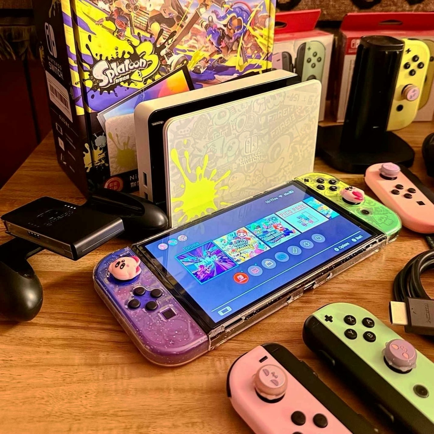 Nintendo Switch Splatoon Edition OLED 6 Joycons Used image 5