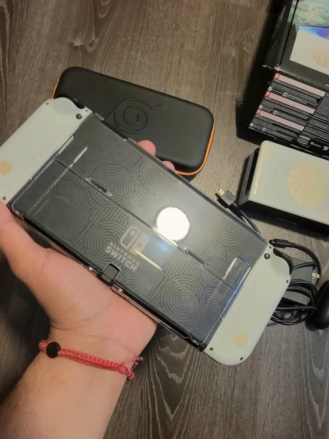 Nintendo Zelda Tears of the Kingdom OLED Switch Unlocked - Used image 3