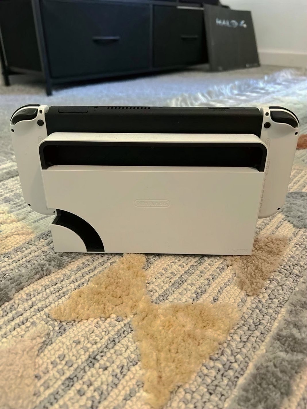 Nintendo Switch OLED 1C66 - Used image 2