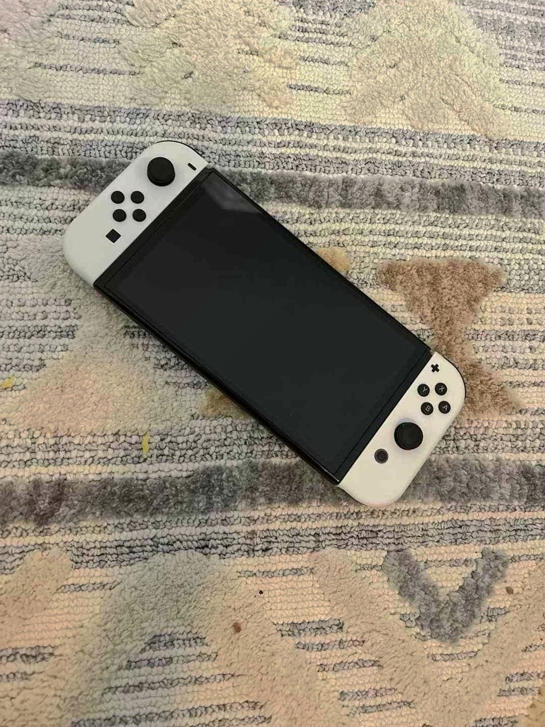 Nintendo Switch OLED 1C66 - Used image 3