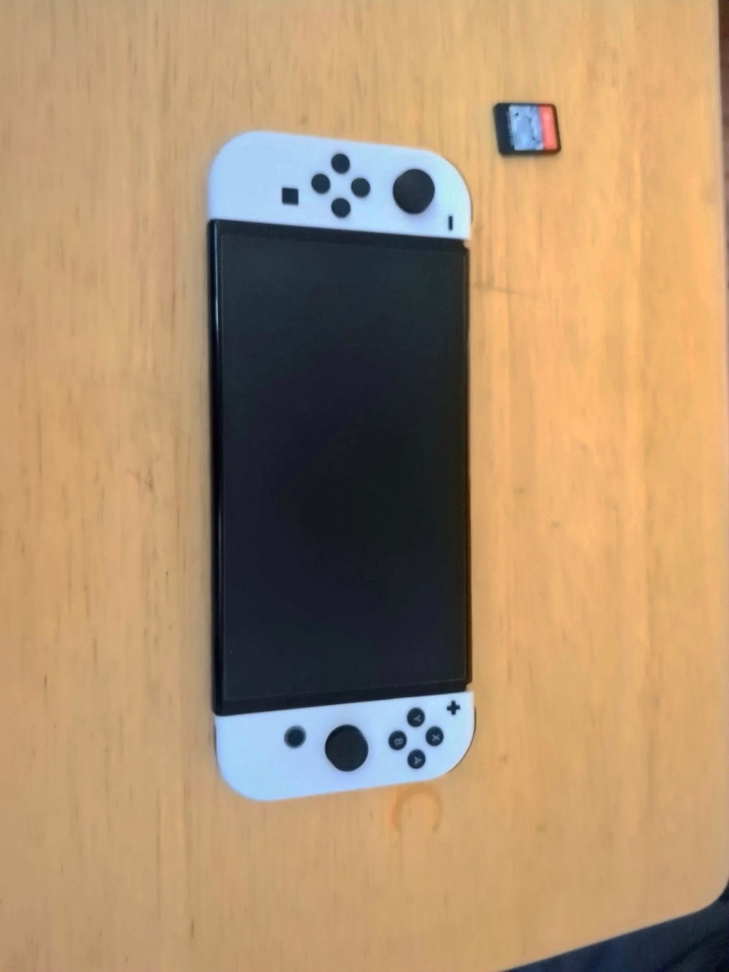Nintendo Switch OLED 64GB White Unlocked Used image 2