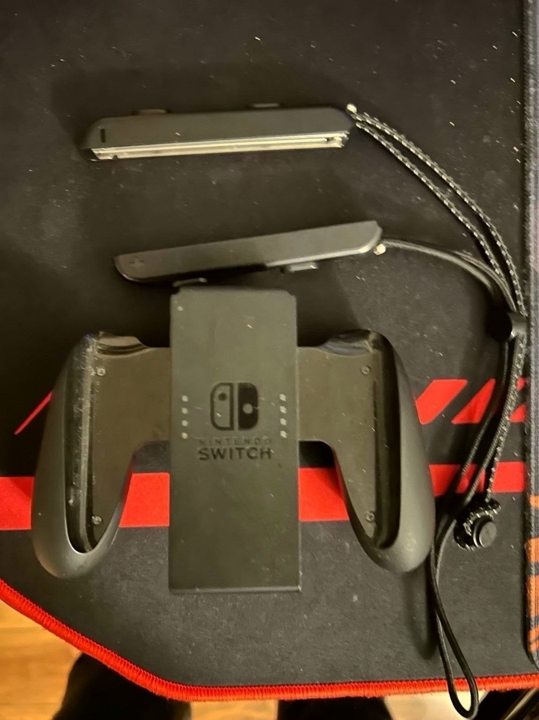 Nintendo Switch OLED 5L75 Used - Unlocked image 2