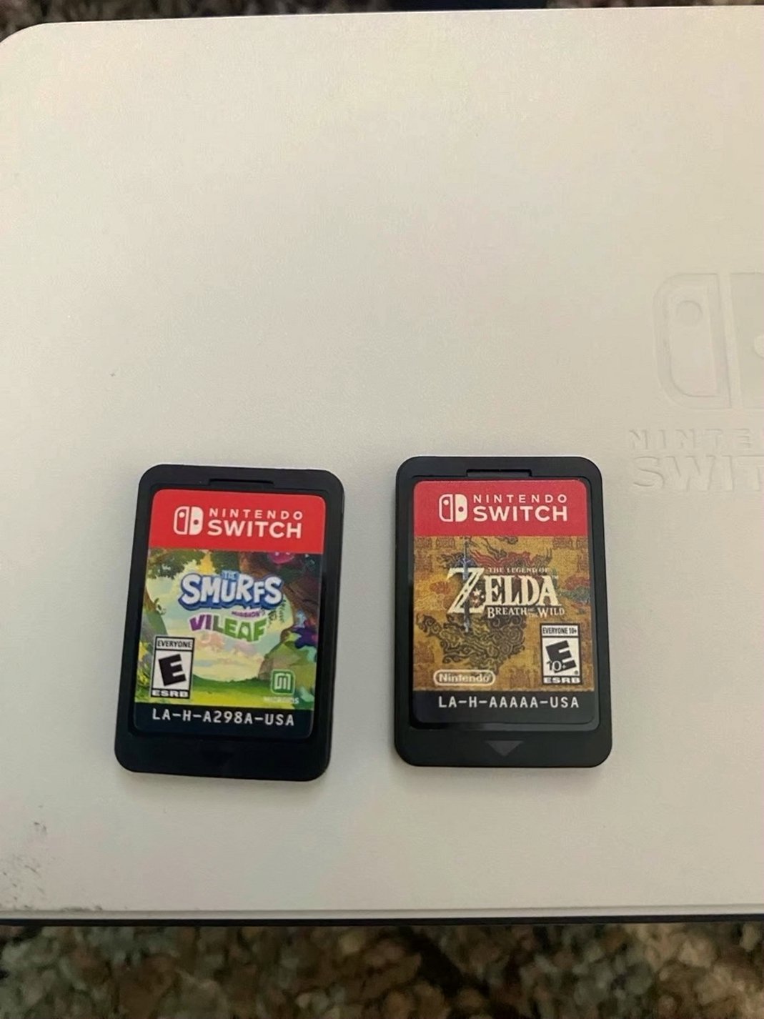 Nintendo Switch OLED Bundle 128GB Used - Like New image 5