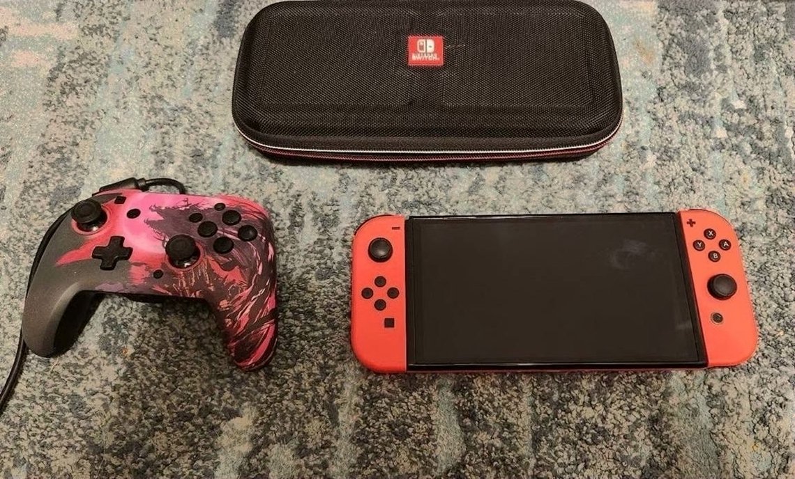 Nintendo Switch OLED Model 3Y72 Super Mario Maker Edition - Used